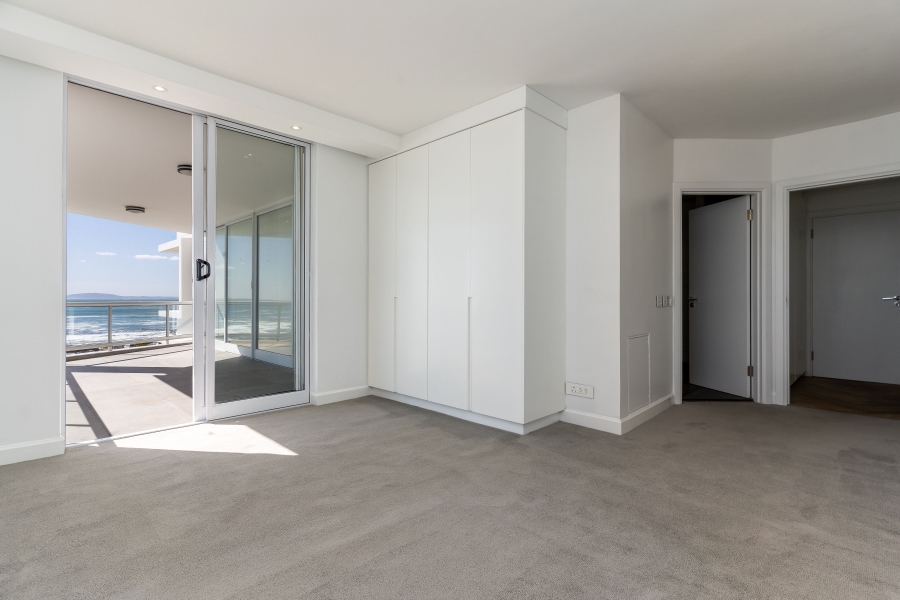 2 Bedroom Property for Sale in Bantry Bay Western Cape